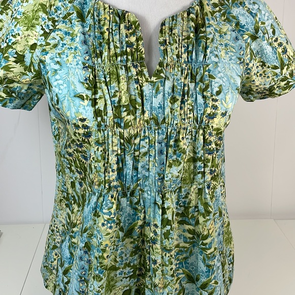 TALBOTS Petites, floral short sleeve blouse , Size P - Picture 7 of 14